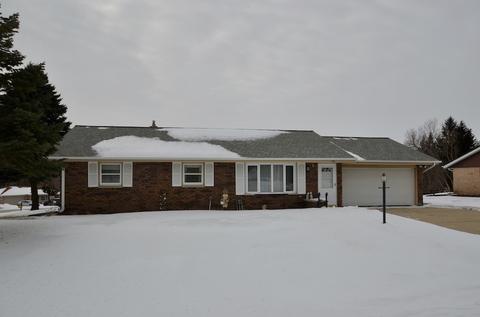 216 Highview, Slinger, WI 53086 photo 1