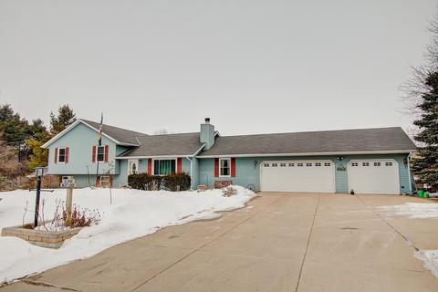 s108w37100 Draper, Eagle, WI 53119 photo 1