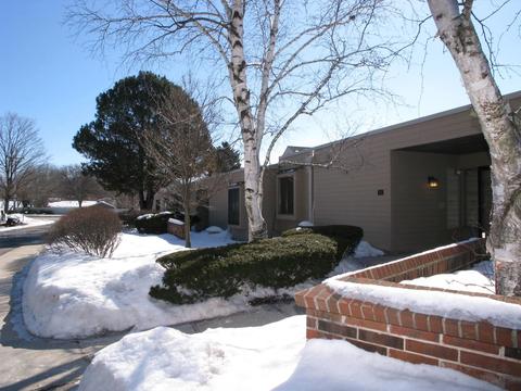417 W Willow, Fox Point, WI 53217 photo 1