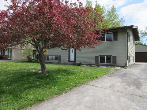 1110 Schafer, Onalaska, WI 54650 photo 1