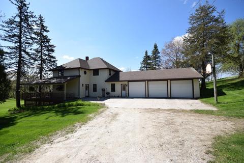 9636 Skyline Dr, Wayne, WI 53002 photo 1