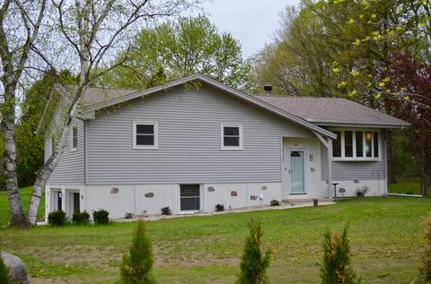 642 Highland Dr, Colgate, WI 53017 photo 1