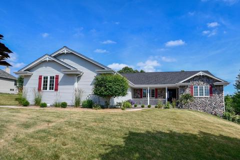 s88w32100 Mccarthy, Mukwonago, WI 53149 photo 1