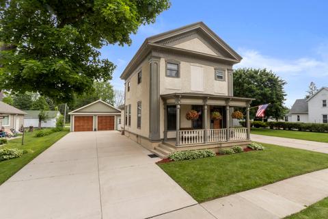 135 N Harrison, Delavan, WI 53115 photo 1