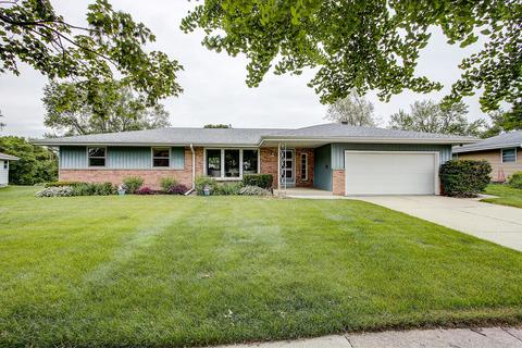 5452 Lory, Greendale, WI 53129 photo 1