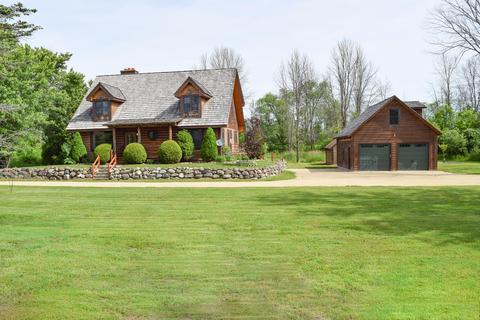 1198 Spring Vly, Jackson, WI 53037 photo 1