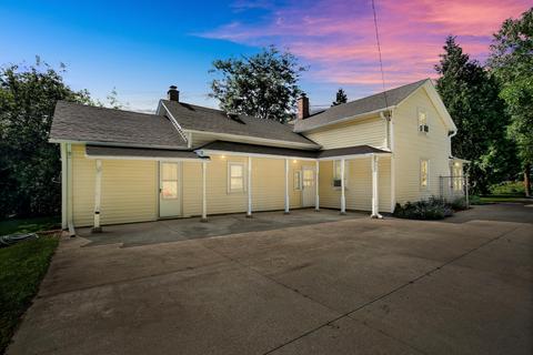 5135 Arthur, Polk, WI 53086 photo 1