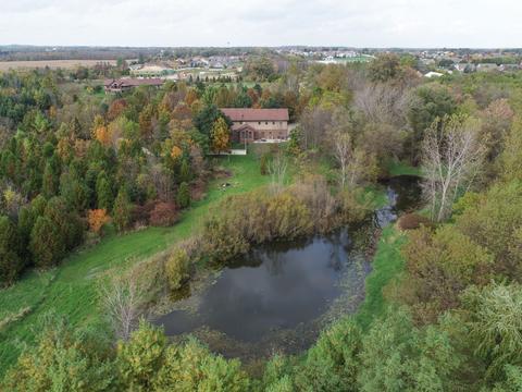 2539 Sherman, Jackson, WI 53037 photo 1