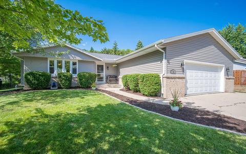 632 Highview, Slinger, WI 53086 photo 1