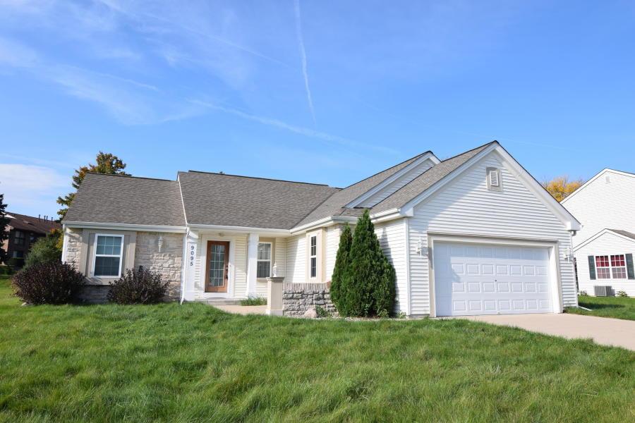 9095 Brandybrook Trl, Brown Deer, WI 53223 MLS 1652260