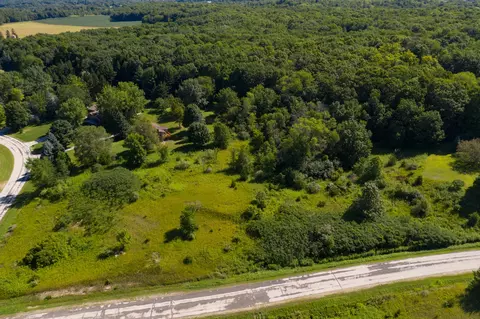 Lt2-1 Lake View, Rhine, WI 53020