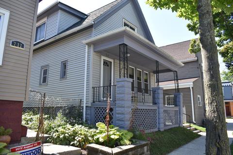 707 E Wright, Milwaukee, WI 53212 photo 1