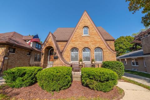 306 E Warnimont, Milwaukee, WI 53207 photo 1