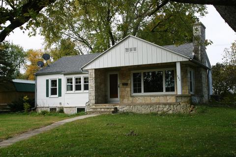 202 Spring Ln, Delavan, WI 53115 photo 1