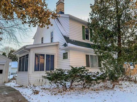 1909 E Shorewood Blvd Shorewood Wi 53211 12 Photos Mls