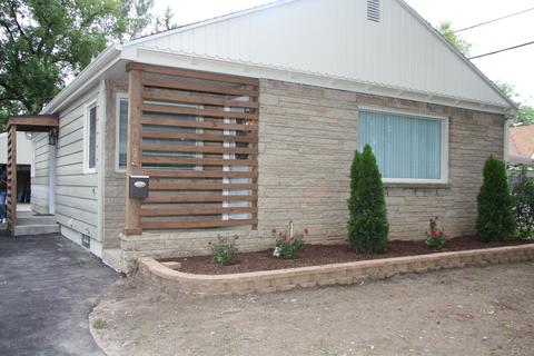 1013 W Eula, Glendale, WI 53209 photo 1