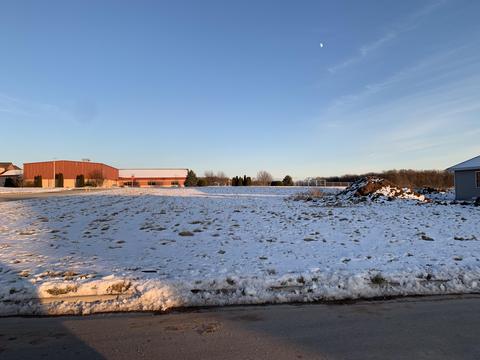 1501 Forest Grv #LT 42, Howards Grove, WI 53083