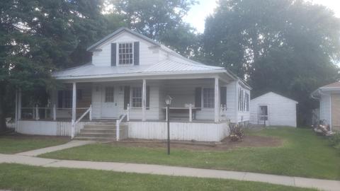 129 S Third, Delavan, WI 53115 photo 1