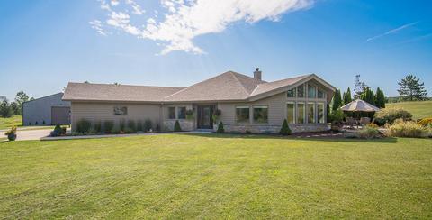 3902 Hillside, Polk, WI 53086 photo 1