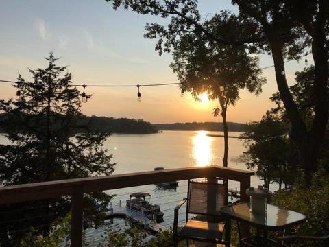 1819 N Davies, Summit, WI 53066 photo 1