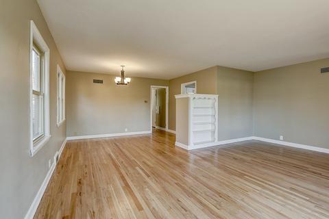 706 E Hampton, Whitefish Bay, WI 53217 photo 1