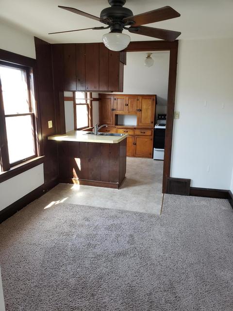 1605 S 76th, West Allis, WI 53214 photo 1
