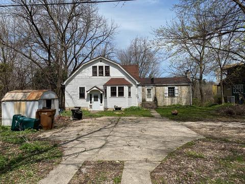 902 W Eula, Glendale, WI 53209 photo 1
