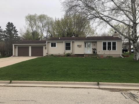 115 Tabbert, Ripon, WI 54971 photo 1