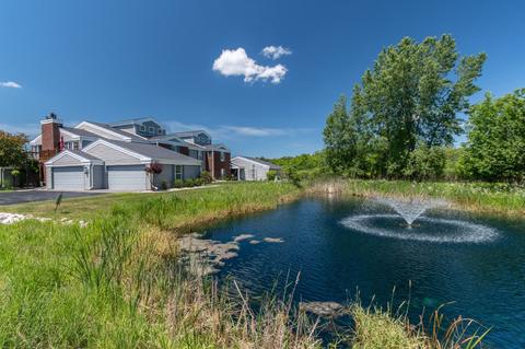 n17w26840 E Fieldhack #A, Pewaukee, WI 53072 photo 1