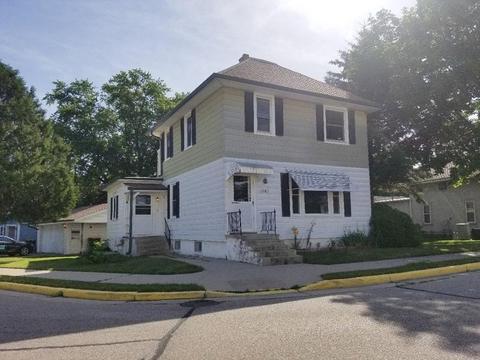 116 Buchanan, Slinger, WI 53086 photo 1