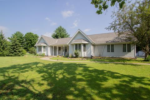 w164 Bartlain Drive, Ixonia, WI 53036 photo 1