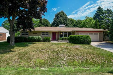 5109 Ruby Ave, Racine, WI 53402 photo 1