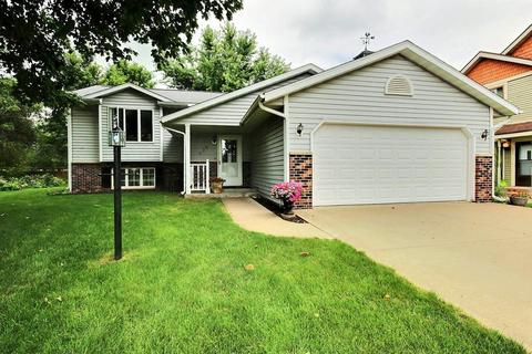 929 Sunset, Onalaska, WI 54650 photo 1