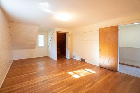 731 Main St, Delafield, WI 53018 photo 9