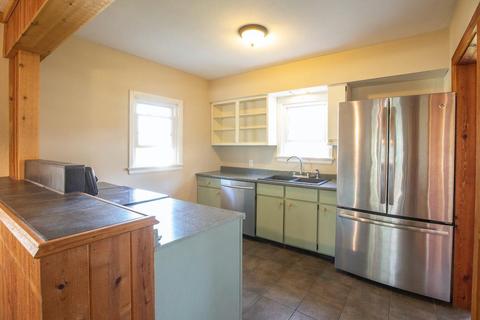 731 Main St, Delafield, WI 53018 photo 2