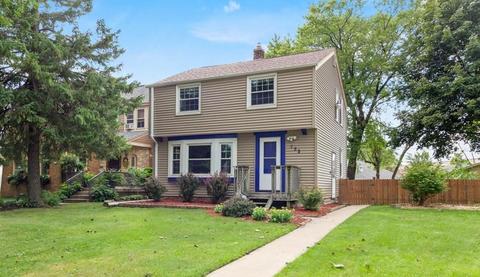 152 E Gauer Cir, Milwaukee, WI 53207 photo 1