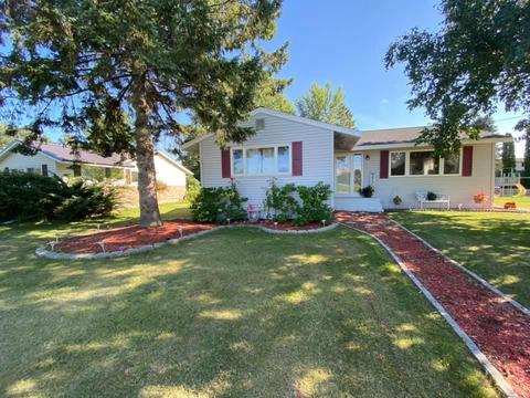 1921 23rd, Menominee, MI 49858 photo 1