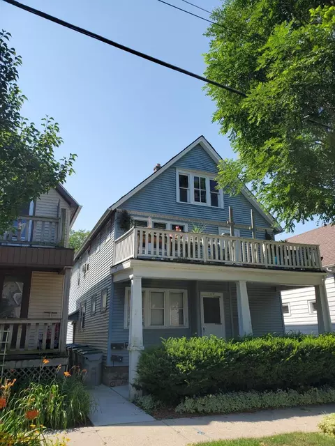 1609 E Webster, Milwaukee, WI 53211 photo 1