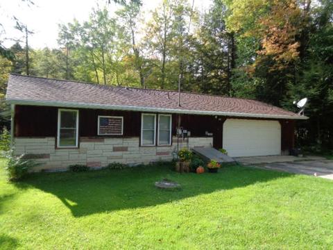 10817 Randall, Breed, WI 54174 photo 1