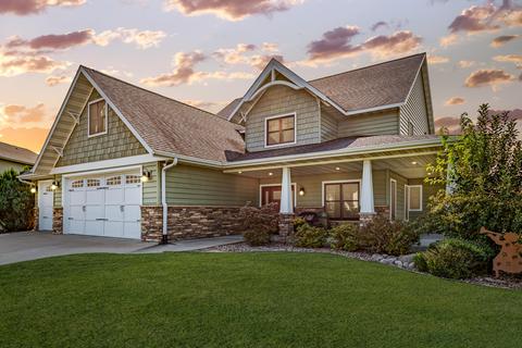 2340 Gladstone, Onalaska, WI 54650 photo 1