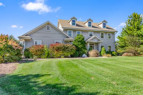 419 Pineview, Colgate, WI 53017 photo 1