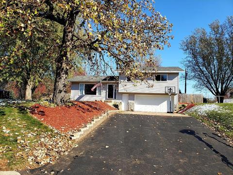 209 3rd Ave E, Holmen, WI 54636 photo 1