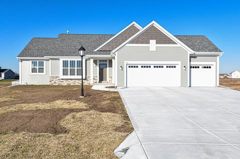 806 Westwind Dr, Eagle, WI 53119 photo 1