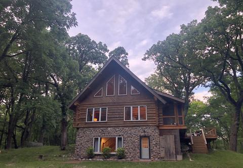 2501 Back Rd, Burlington, WI 53105 photo 1