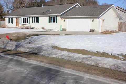 601 Clark, Cascade, WI 53011 photo 1
