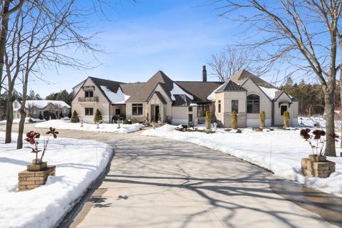 2990 Berndt, Burlington, WI 53105 photo 1