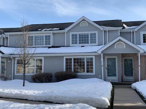 10081 W Whitnall Edge Dr #E, Franklin, WI 53132 photo 1