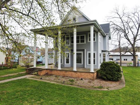 505 Center, Wonewoc, WI 53968 photo 1