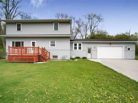 201 E Water, Cascade, WI 53011 photo 1