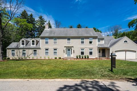 840 E Donges Rd Bayside Wi 53217 34 Photos Mls 1744419 Movoto